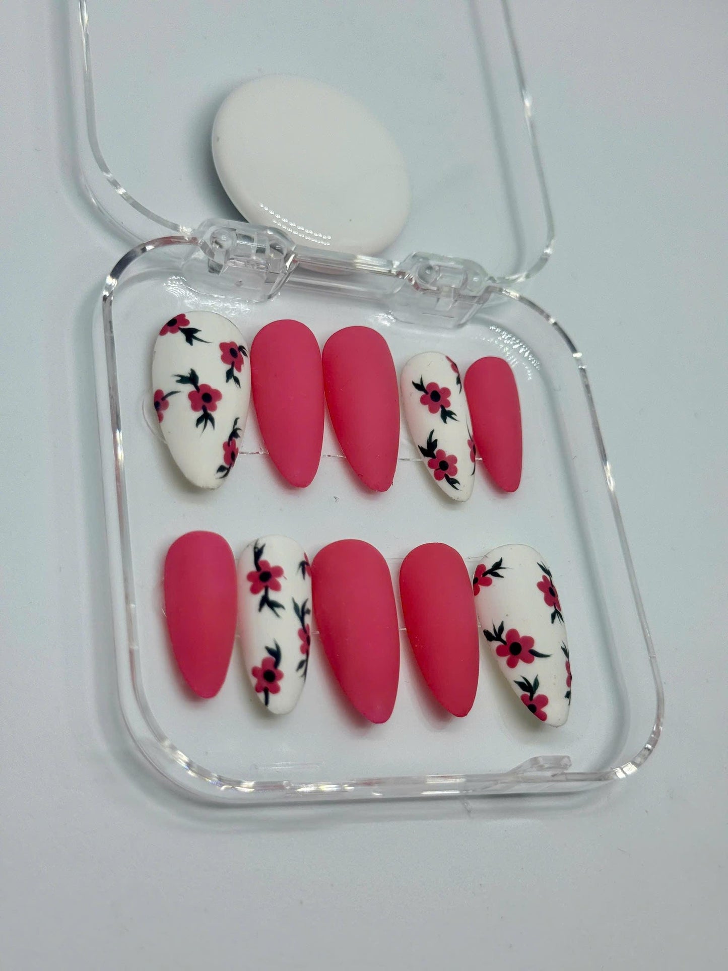 Rosy Blossom Matte Press-On Nails with Pink Solid & White Floral Accents – Perfect for Spring, Everyday Wear, or a Thoughtful Gift for Her