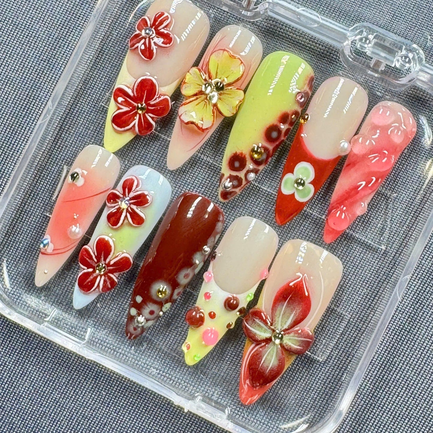 Pastel Moonstone Ombre Press-On Nails – Elegant Gradient with Star Accents – Handmade Nail Set for Chic Style