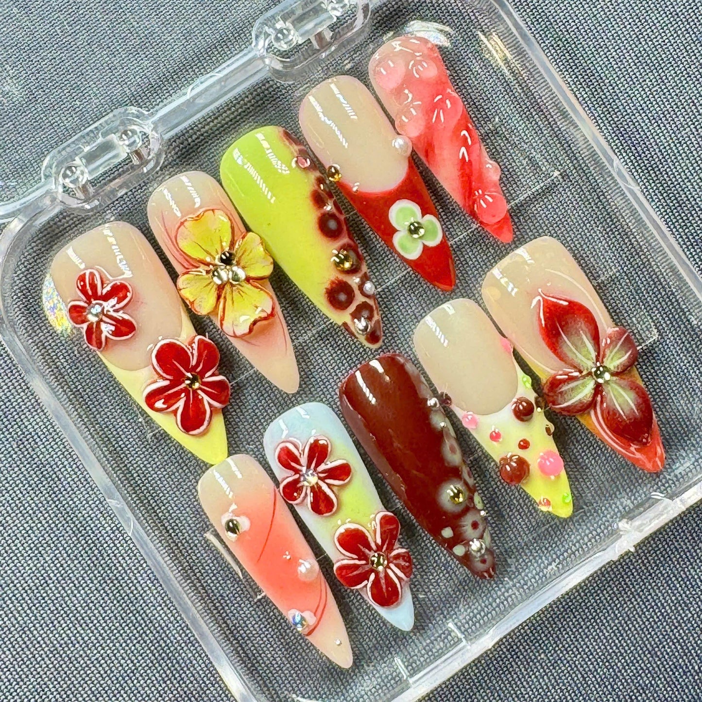 Pastel Moonstone Ombre Press-On Nails – Elegant Gradient with Star Accents – Handmade Nail Set for Chic Style