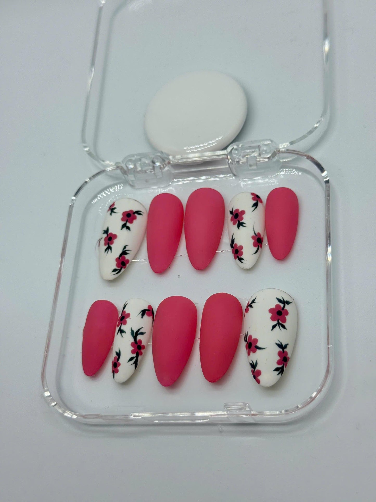 Rosy Blossom Matte Press-On Nails with Pink Solid & White Floral Accents – Perfect for Spring, Everyday Wear, or a Thoughtful Gift for Her