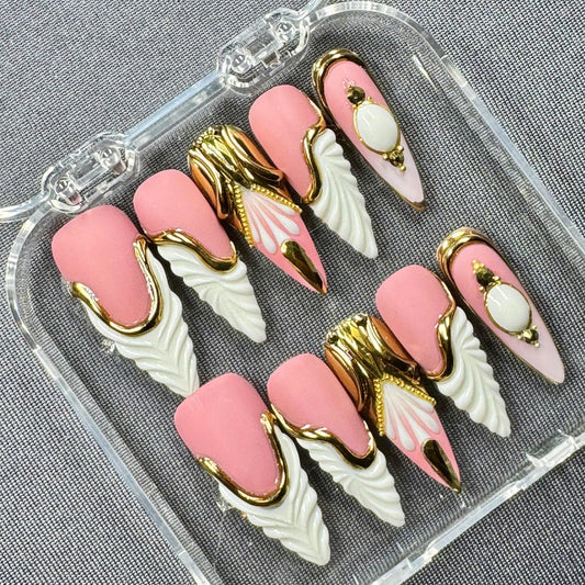 Trendy Heart Tips Press-On Nails – Pink and Gold Love Nail Art – Handmade Custom Nail Design Set