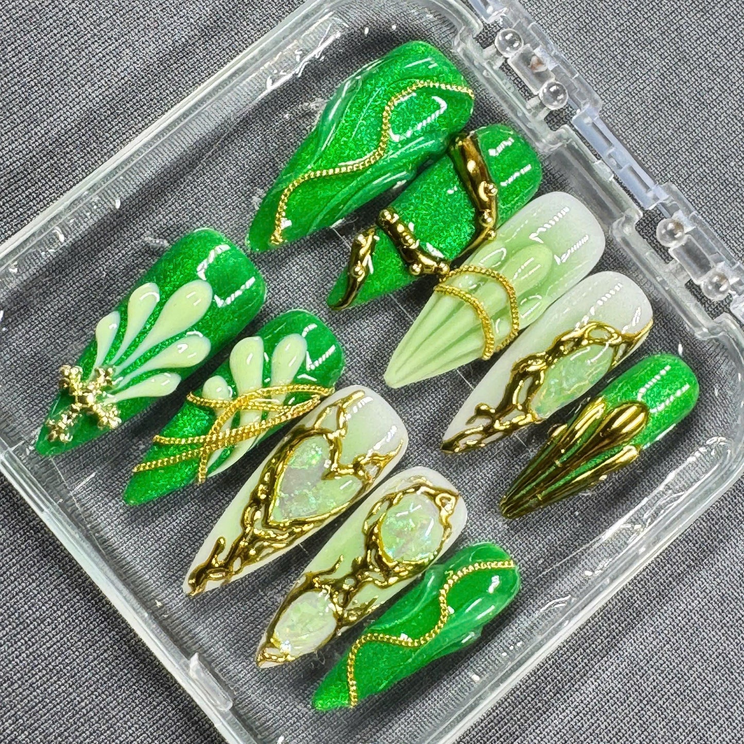 Emerald Glaze Press On Nails – Green Sparkle with Opal Stones and Gold Chains | Gift for Her